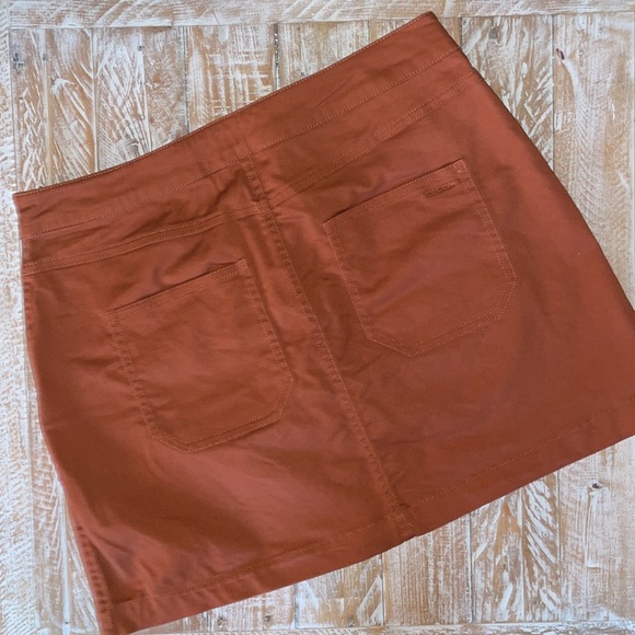 🍁Volcom Frochickie Mini Skirt🍁~med - Picture 13 of 16